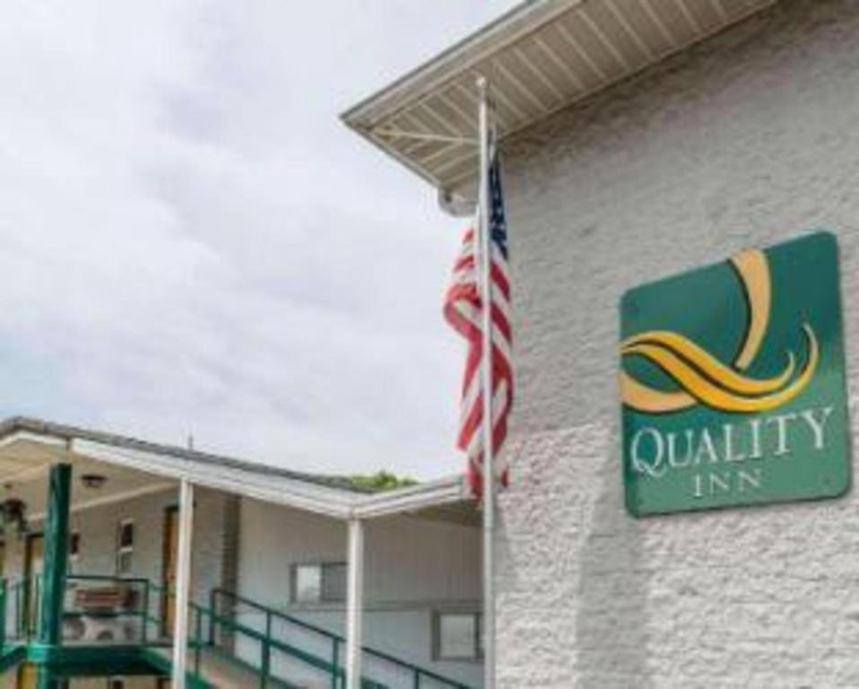 Quality Inn Royle Kittanning Exterior photo