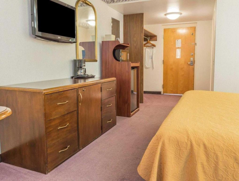 Quality Inn Royle Kittanning Exterior photo